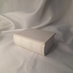 Galanteria gipsowa – Szkatułka Książka – akcandle