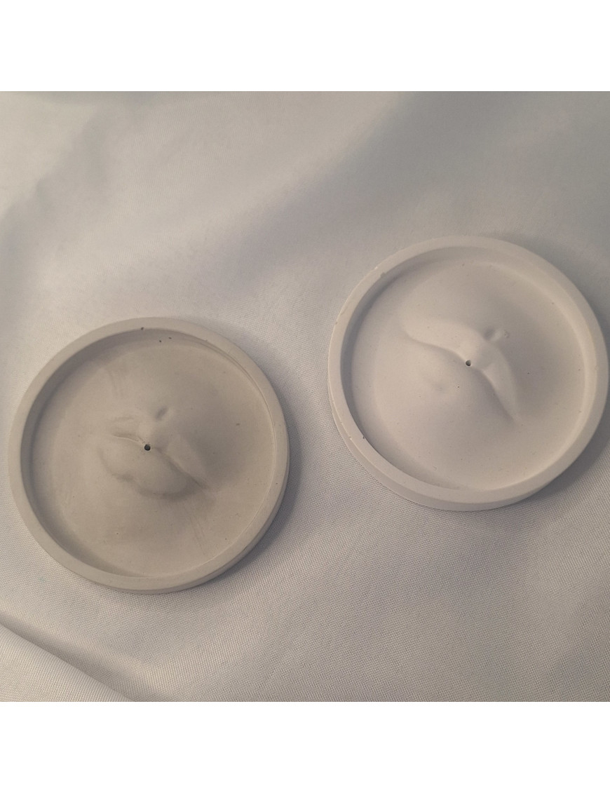 Galanteria gipsowa – Podstawka na Kadzidło – akcandle