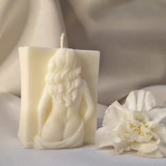 Świeca sojowa Świeca wolnostojąca – Woman IV – akcandle