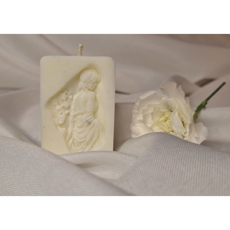 Świeca sojowa Świeca wolnostojąca – Woman Lady VI – akcandle