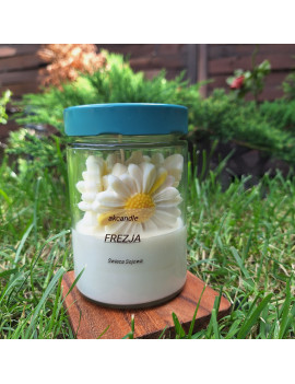 Świeca Sojowa w szklanej formie – Frezja – akcandle