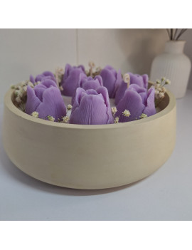 Świeca Sojowa w gipsowej formie – Tulipany w Misie – akcandle