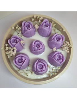 Świeca Sojowa w gipsowej formie – Tulipany w Misie – akcandle