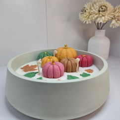 Świeca Sojowa w gipsowej formie – Dynie w Misie – akcandle