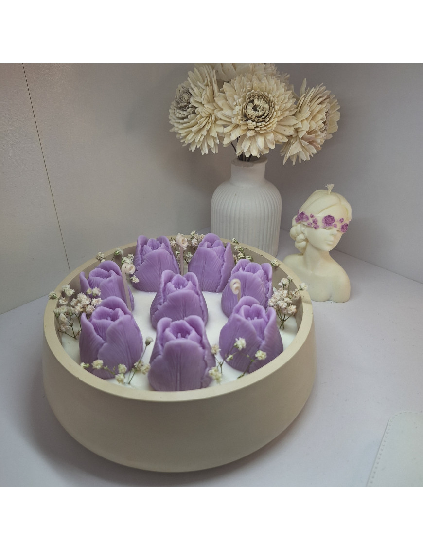 Świeca Sojowa w gipsowej formie – Tulipany w Misie – akcandle