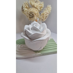 Świeca Sojowa w gipsowej formie – Świeca w Gipsowej Róży – akcandle