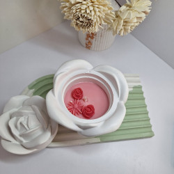 Świeca Sojowa w gipsowej formie – Świeca w Gipsowej Róży – akcandle