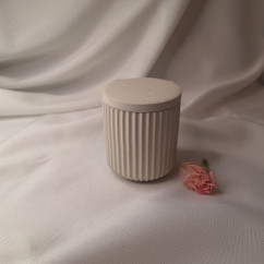 Świeca Sojowa w gipsowej formie – Stokrotka w Gipsie VI – akcandle