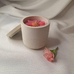 Świeca Sojowa w gipsowej formie – Stokrotka w Gipsie VII – akcandle