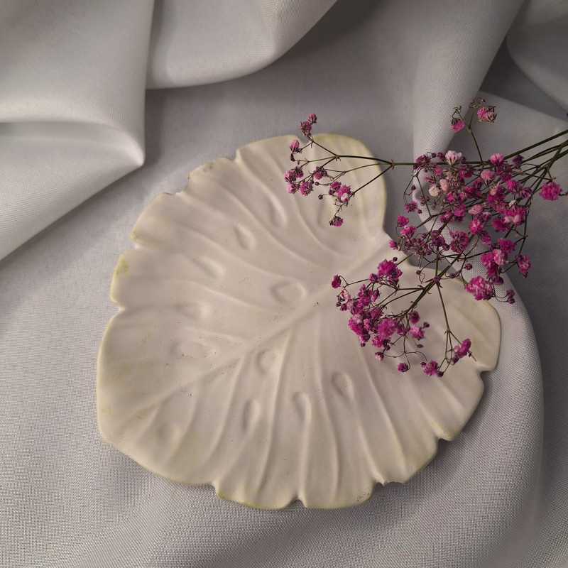 Galanteria gipsowa – Podstawka Kwiat II – akcandle