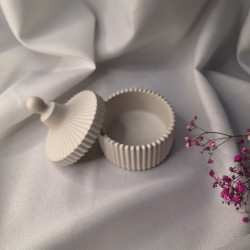 Galanteria gipsowa – Szkatułka VI – akcandle