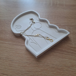 Galanteria gipsowa – Podstawka Kobieta I – akcandle