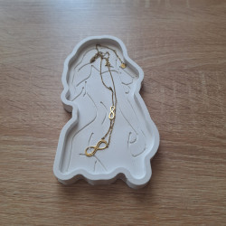 Galanteria gipsowa – Podstawka Kobieta II – akcandle